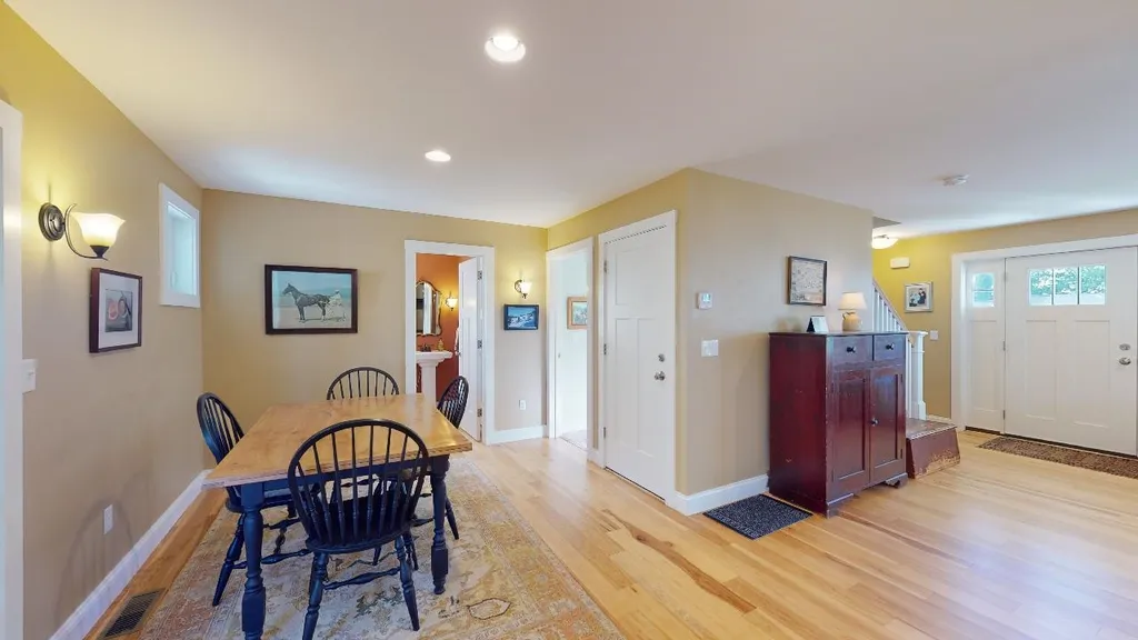 21 Calla Road Londonderry NH 03053