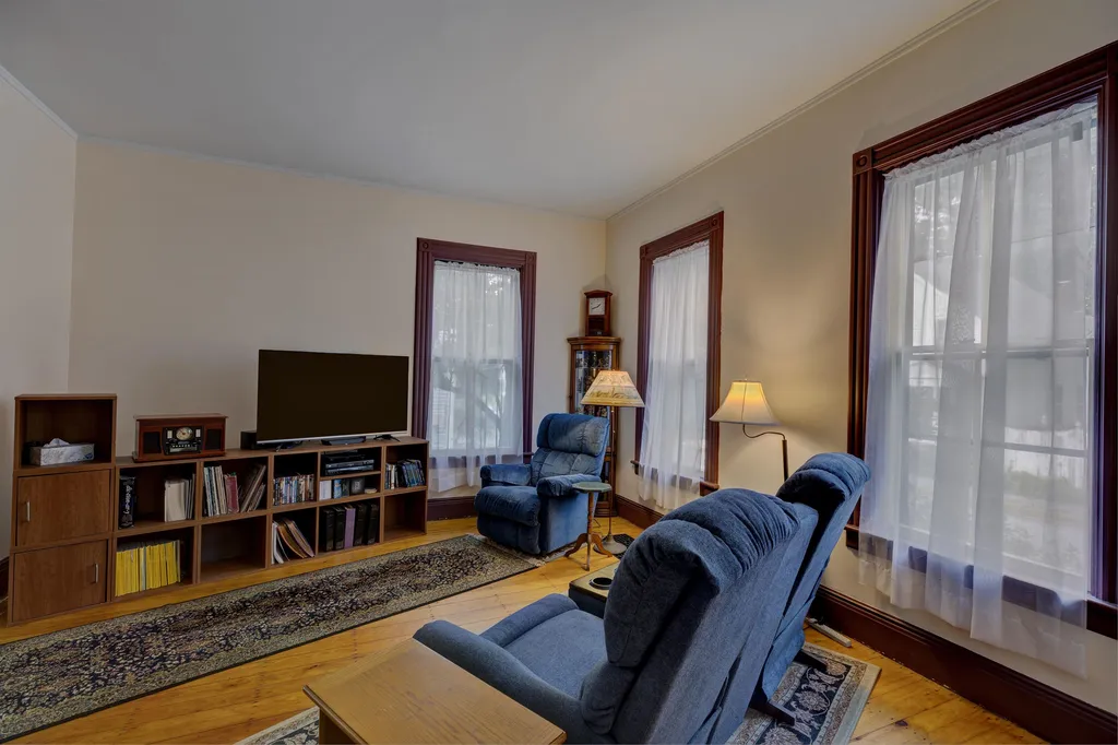 47 Green Street Lebanon NH 03766