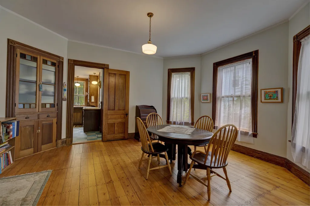 47 Green Street Lebanon NH 03766