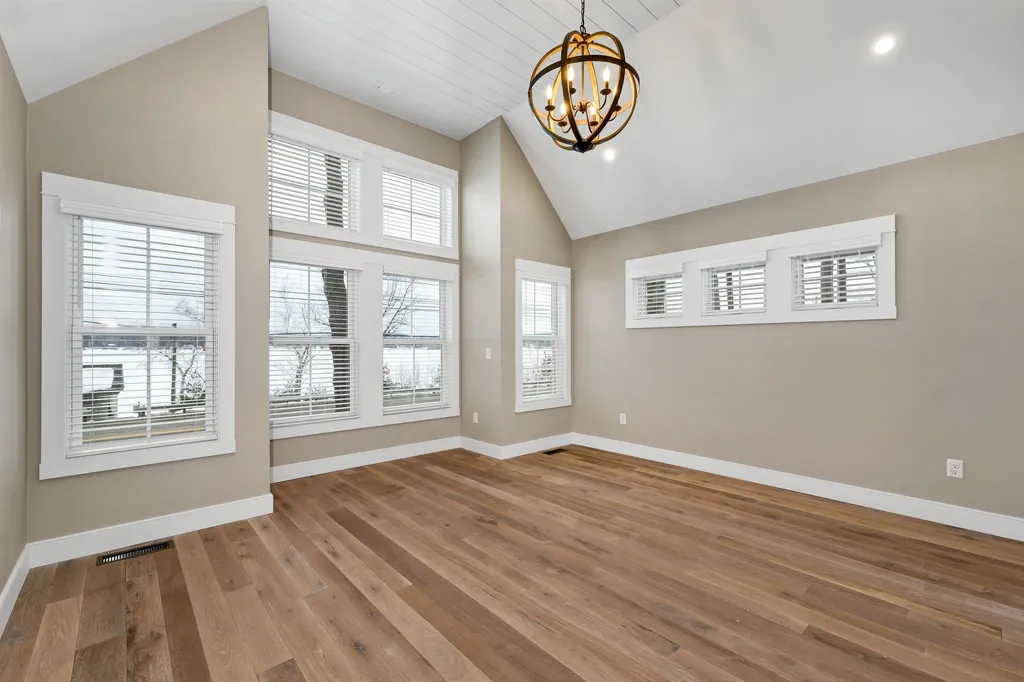 109 Weirs Boulevard Laconia NH 03246