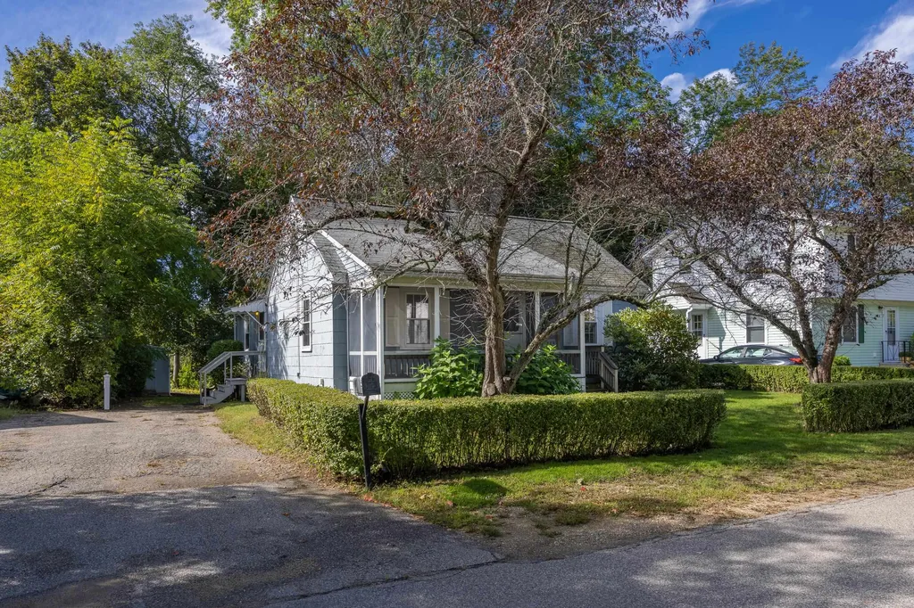 5 Parent Street South Berwick ME 03908