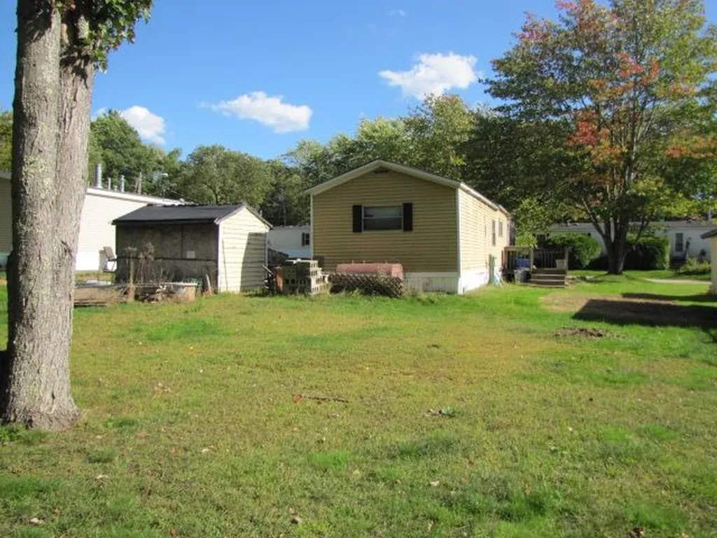 14 Cedar Street Exeter NH 03833