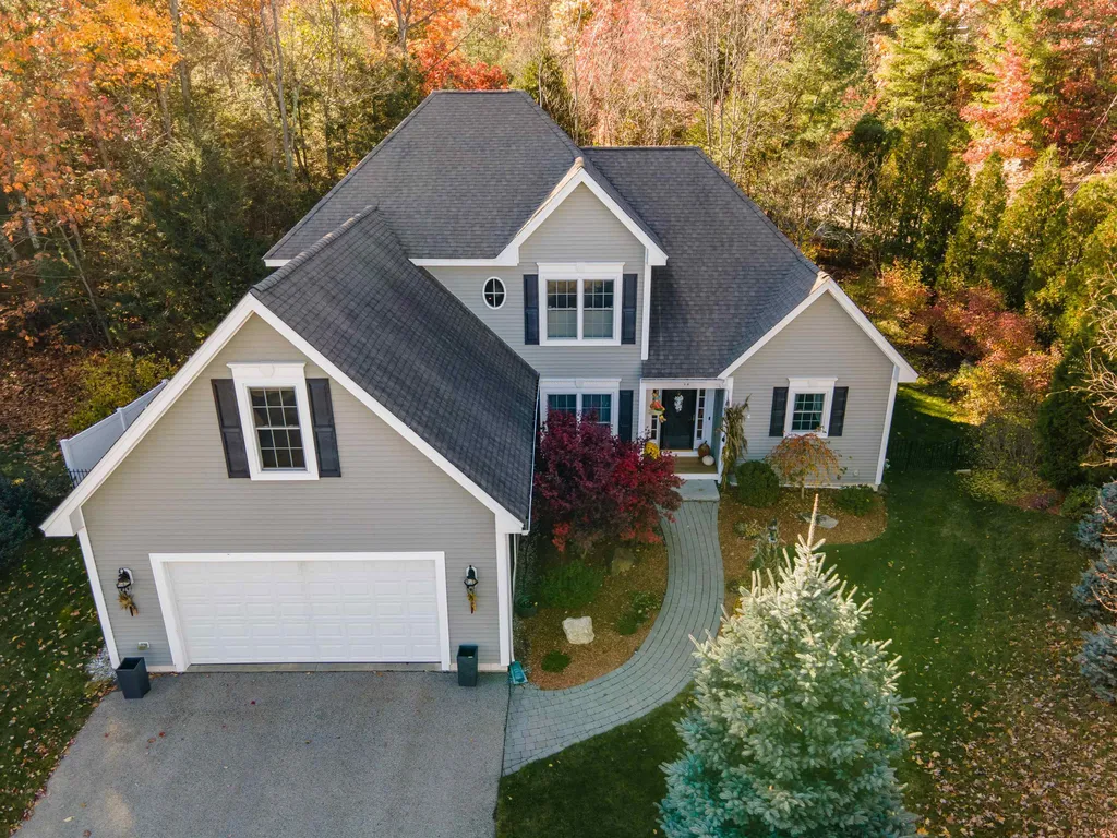 12 Blueberry Drive Manchester NH 03102