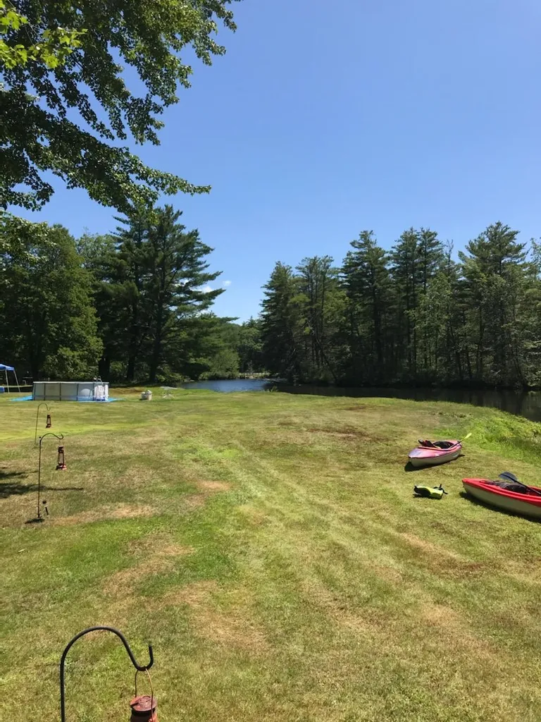 77 South Bennington Road Bennington NH 03442