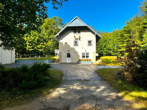 19 Oak Hill Road Salisbury NH 03268
