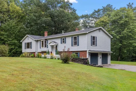 95 Hunkins Pond Road Sanbornton NH 03269
