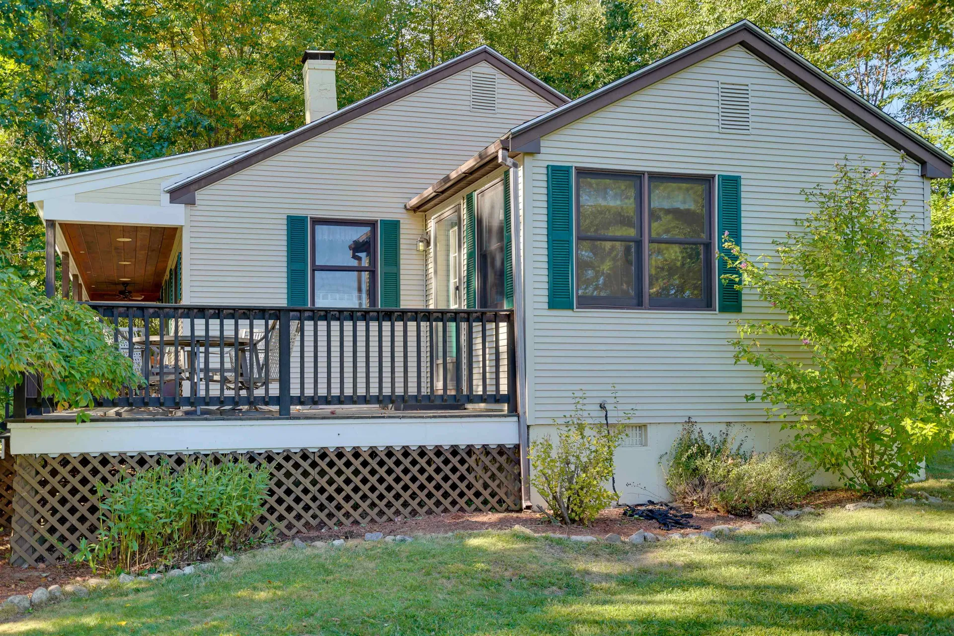 11 Grove Drive Hampstead NH 03841