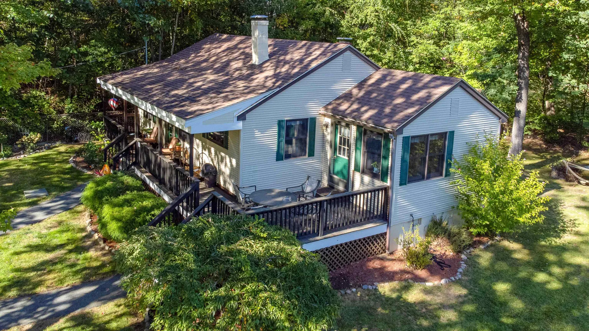 11 Grove Drive Hampstead NH 03841