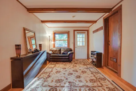 11 Grove Drive Hampstead NH 03841