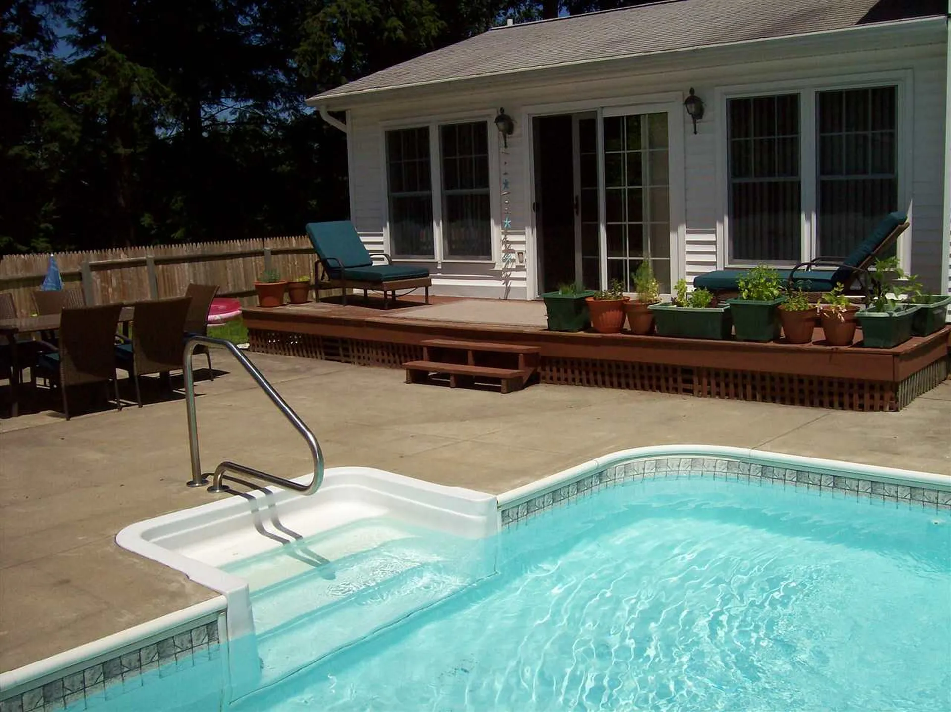 85 Grove Street Claremont NH 03743