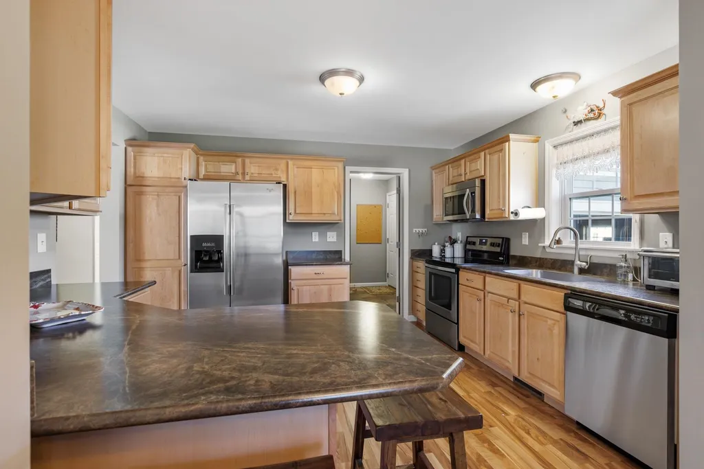 45 Greystone Way North Hampton NH 03862