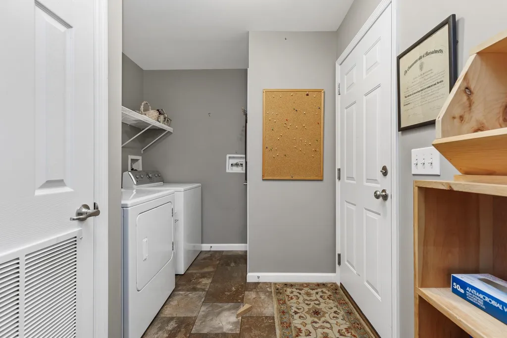 45 Greystone Way North Hampton NH 03862