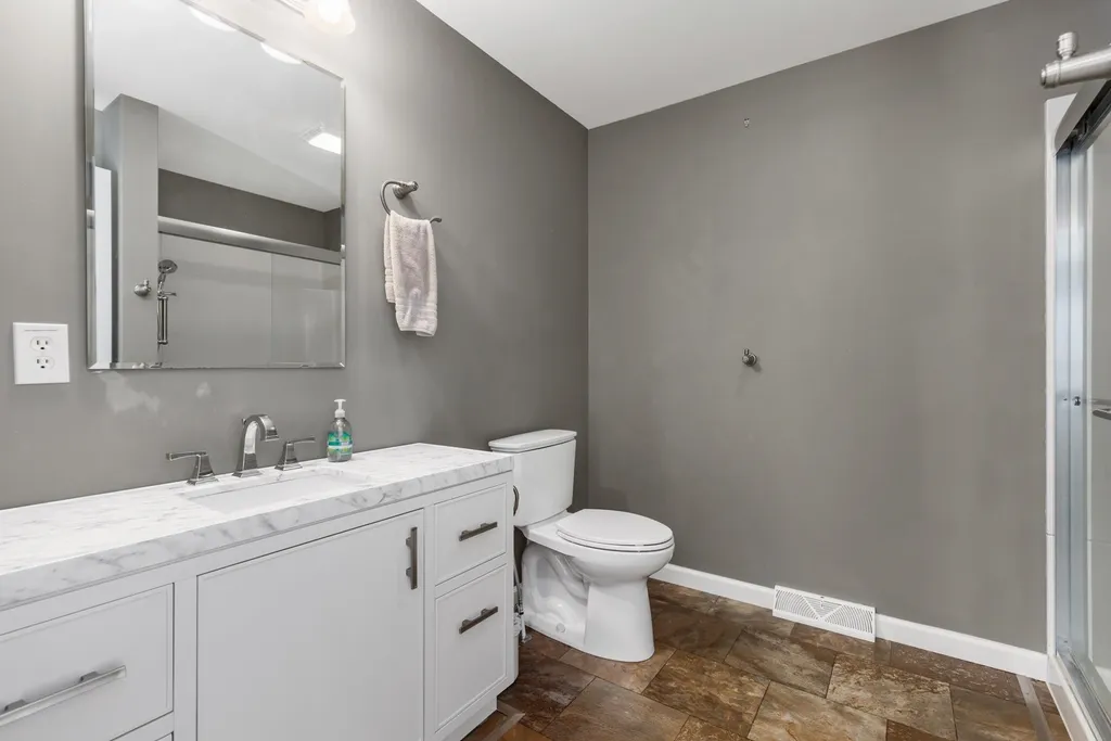 45 Greystone Way North Hampton NH 03862