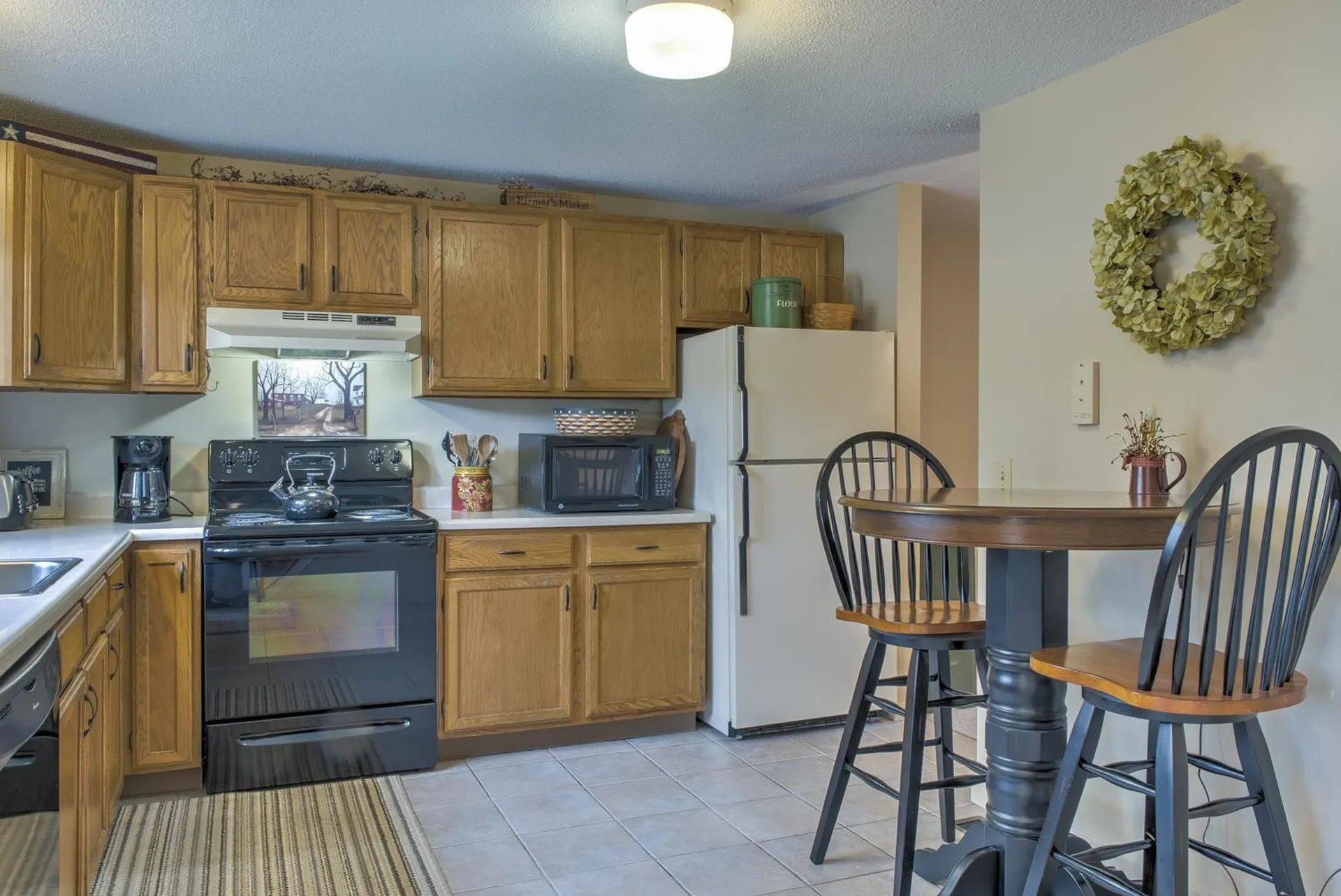 24d Stonehouse Lane Keene NH 03431