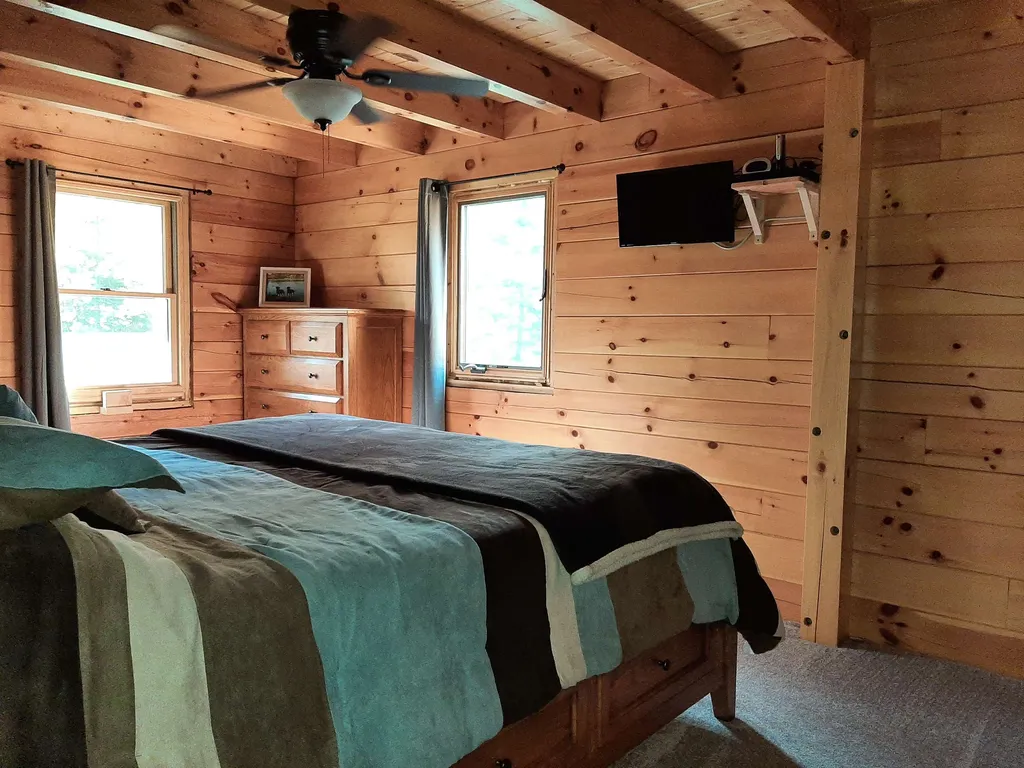 57 Bear Rock Way Pittsburg NH 03592