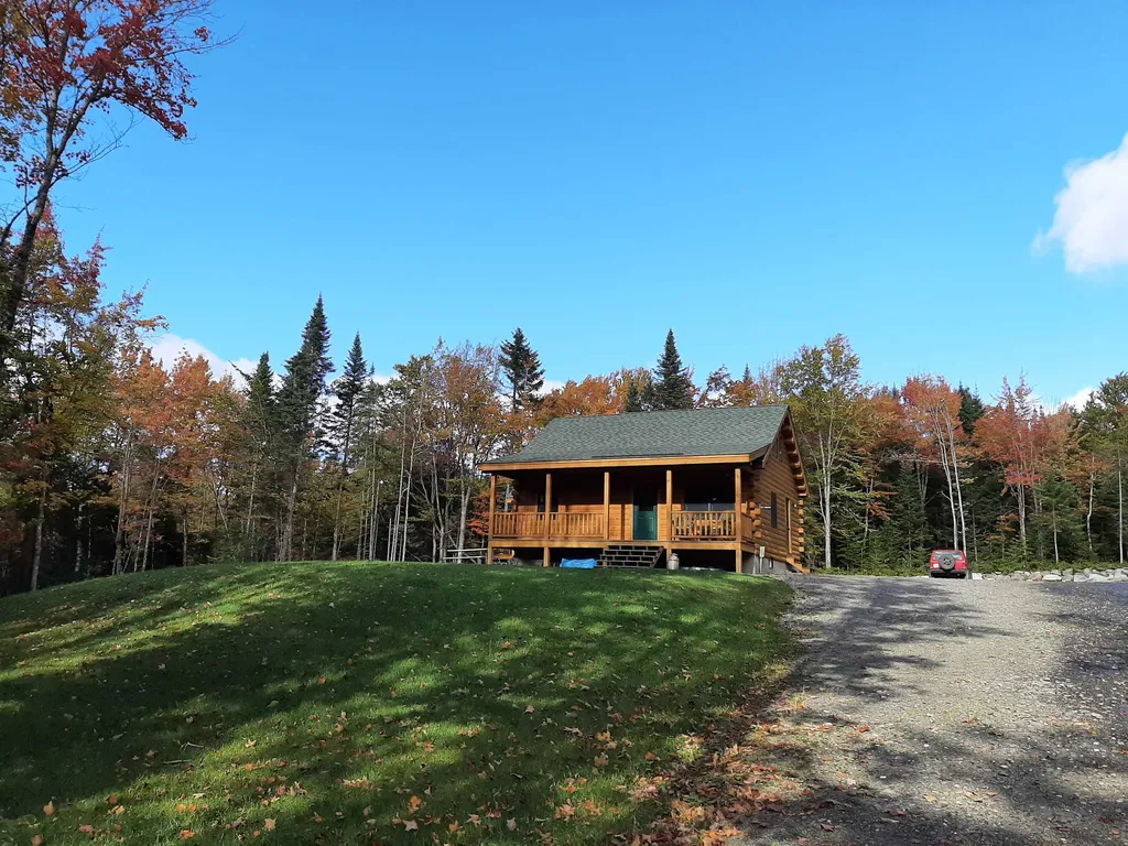 57 Bear Rock Way Pittsburg NH 03592