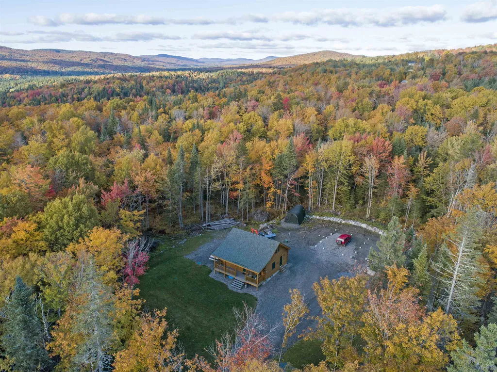 57 Bear Rock Way Pittsburg NH 03592