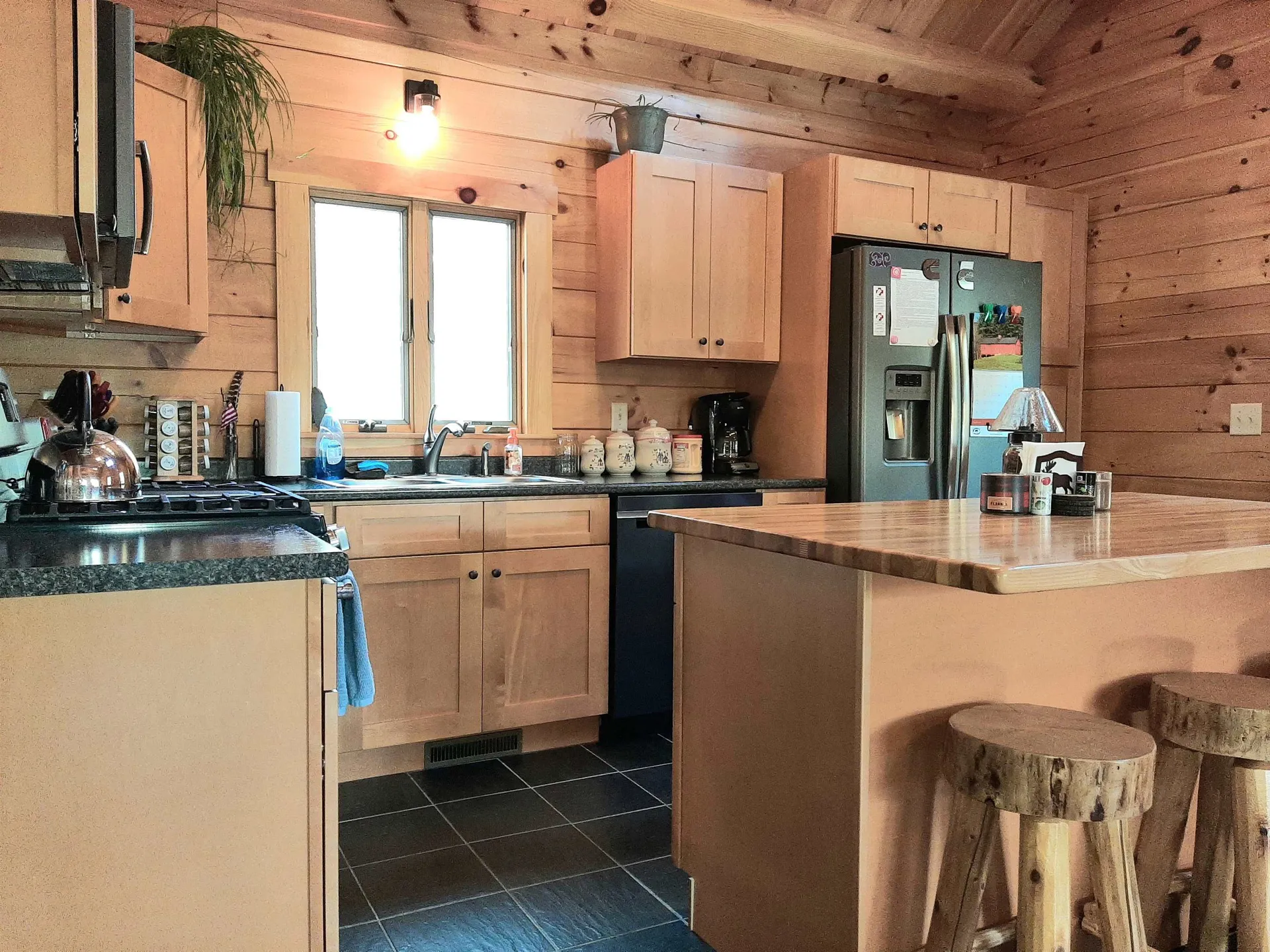 57 Bear Rock Way Pittsburg NH 03592