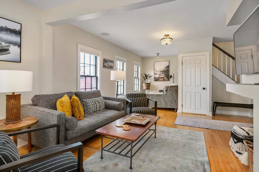 279 Marcy Street Portsmouth NH 03801