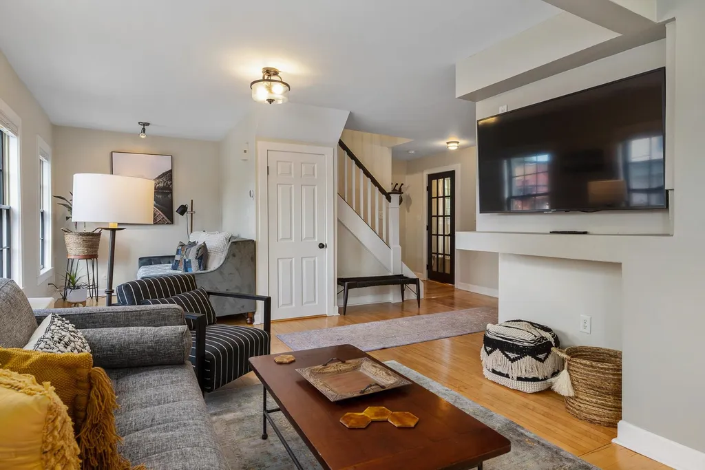 279 Marcy Street Portsmouth NH 03801
