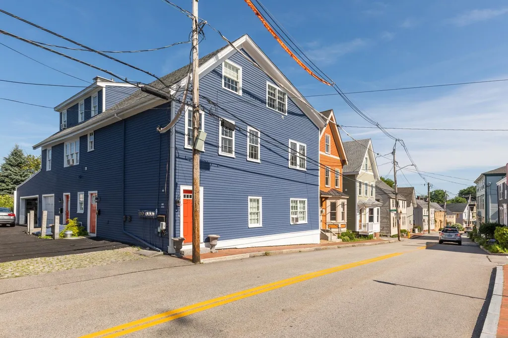 279 Marcy Street Portsmouth NH 03801