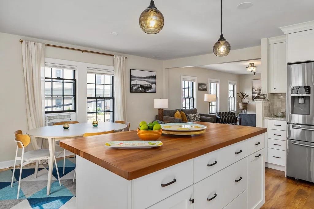 279 Marcy Street Portsmouth NH 03801