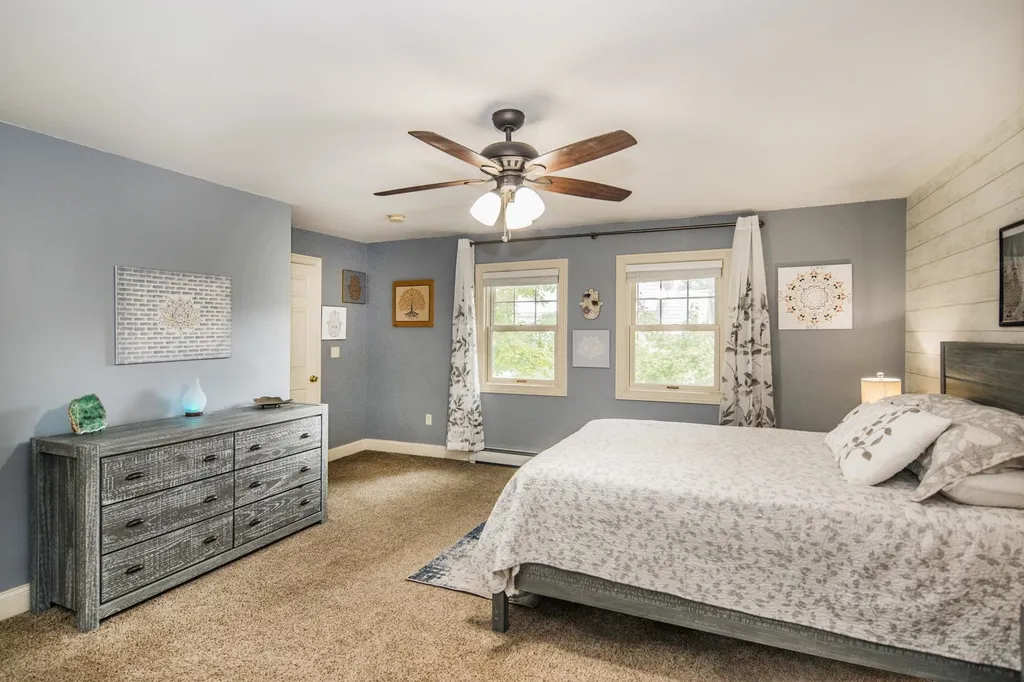 52 Ormsbee Avenue Proctor VT 05765