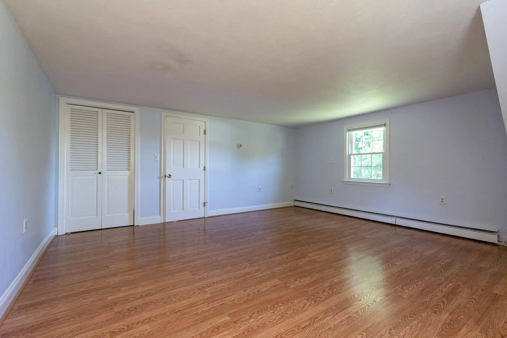 12 Budron Avenue Salem NH 03079
