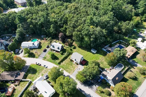 12 Budron Avenue Salem NH 03079