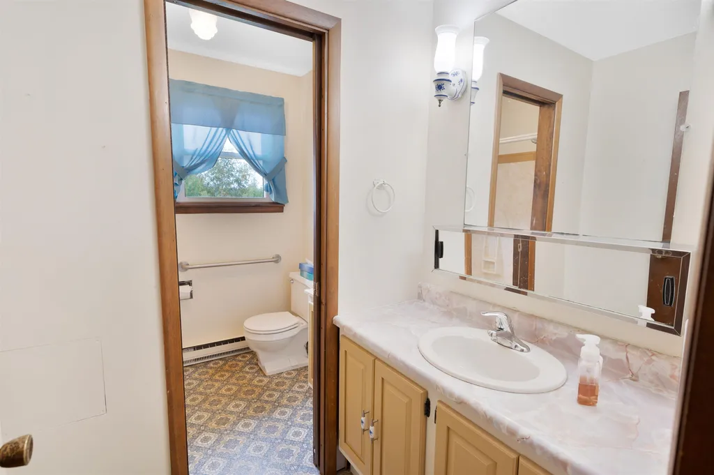 22 Platinum Plain Barre Town VT 05641