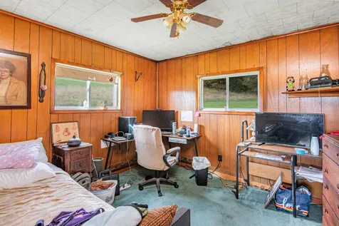 91 Hays Drive Hardwick VT 05843