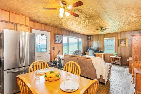 91 Hays Drive Hardwick VT 05843