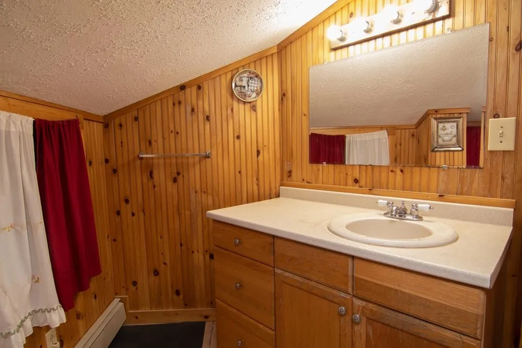 89 Washington Street Rochester NH 03867