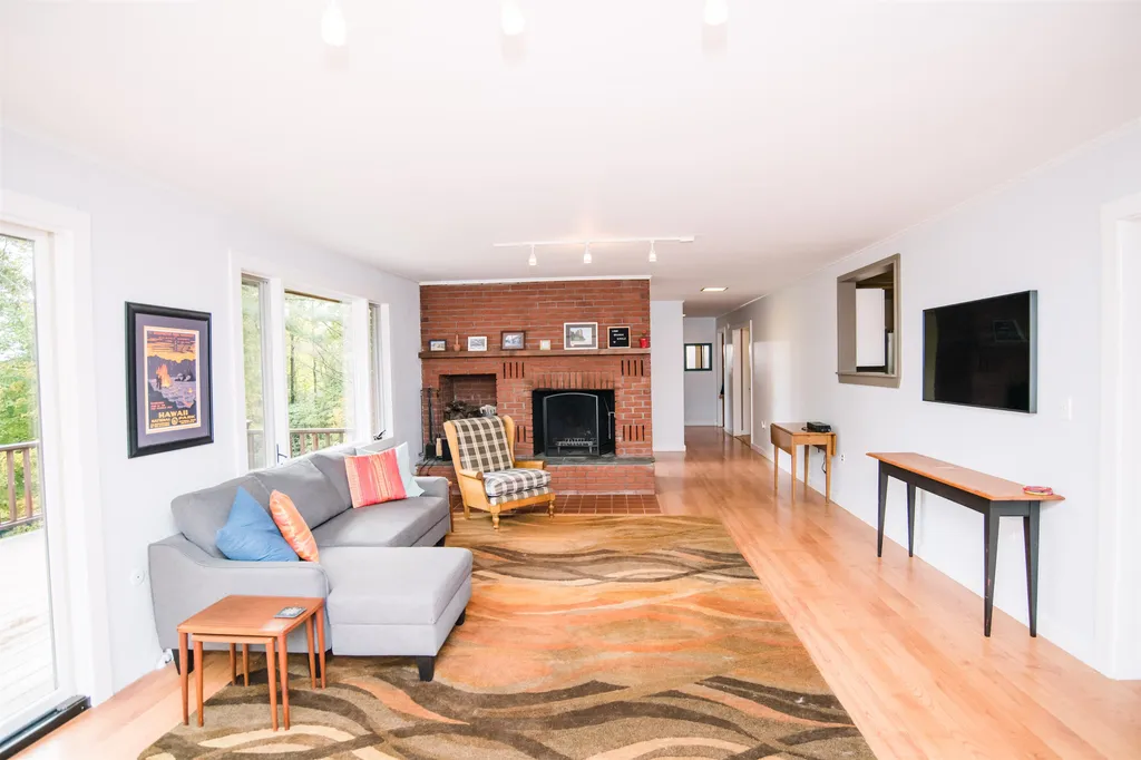 562 Long Branch Circle Morristown VT 05661