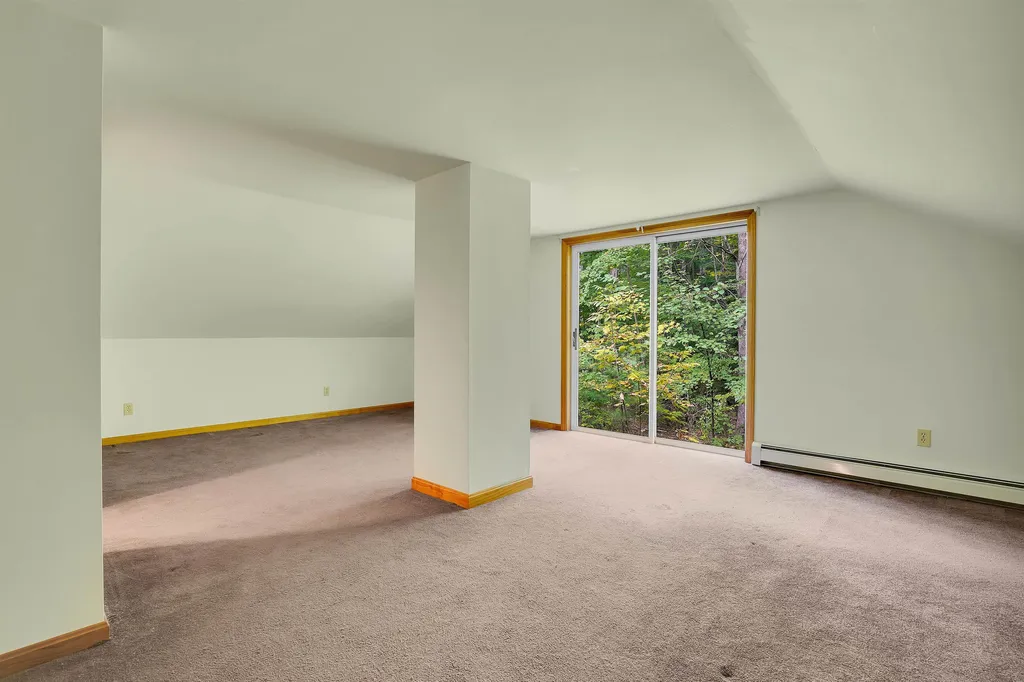 110 Upper Craney Hill Road Weare NH 03281