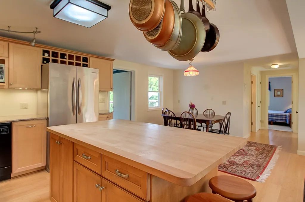 389 South Street South Hero VT 05486