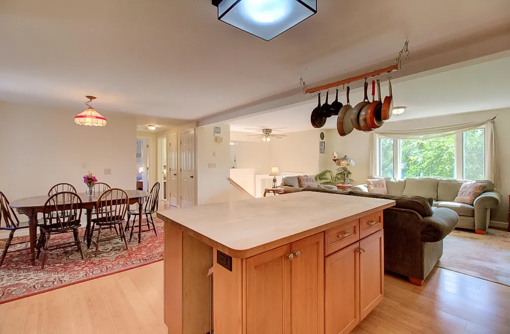 389 South Street South Hero VT 05486