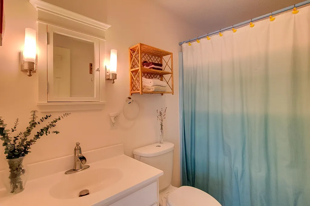 389 South Street South Hero VT 05486