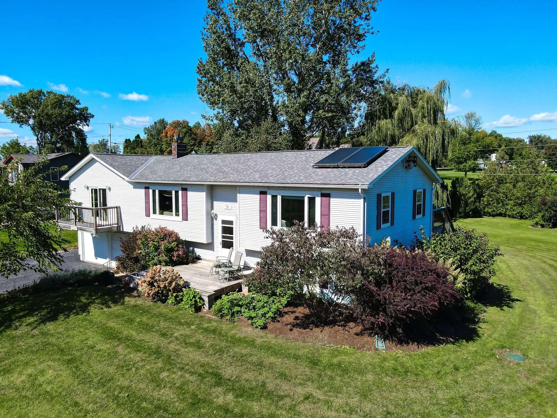389 South Street South Hero VT 05486
