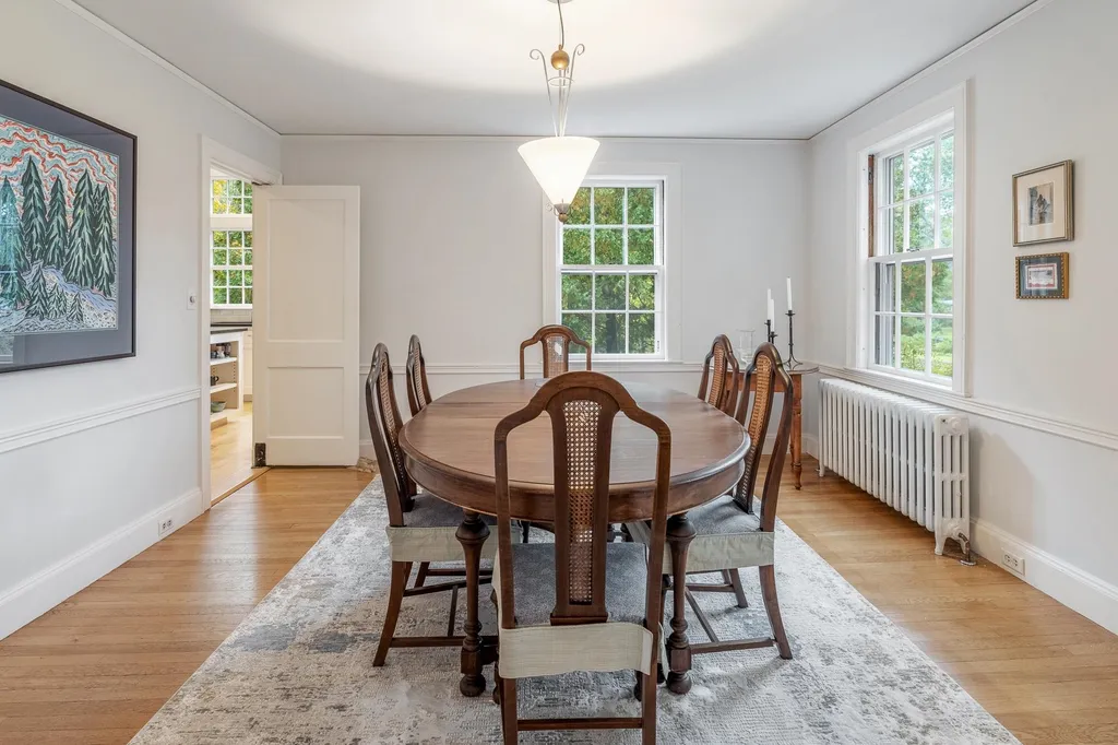 6 Woodrow Road Hanover NH 03755