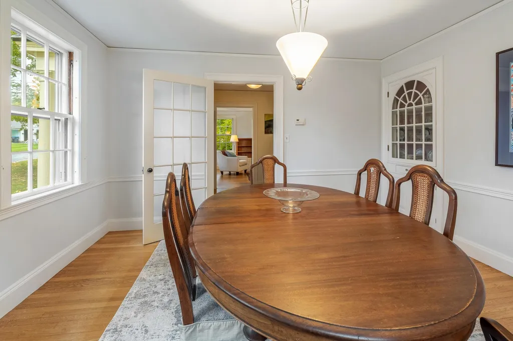 6 Woodrow Road Hanover NH 03755
