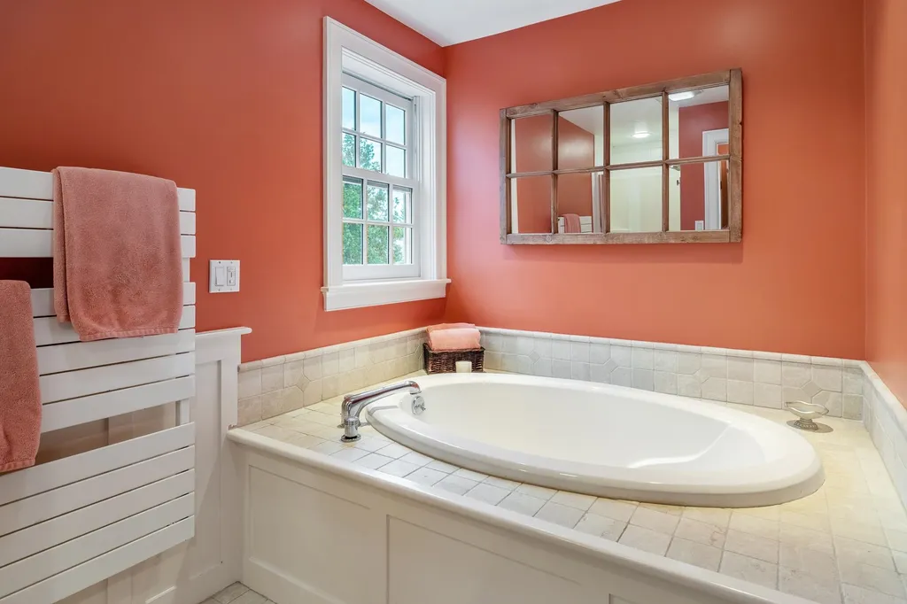 6 Woodrow Road Hanover NH 03755