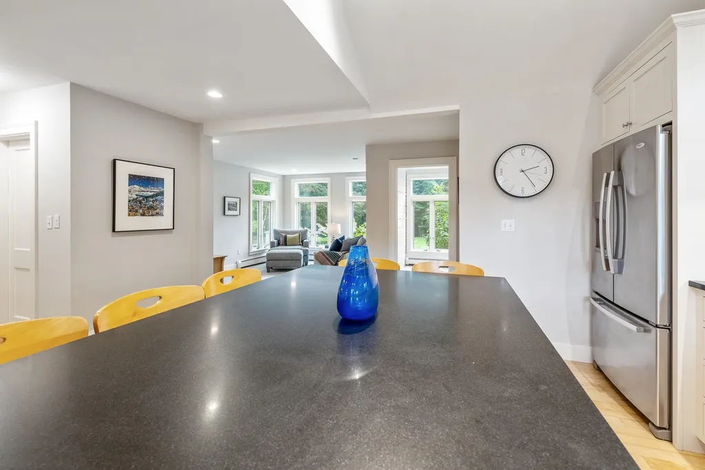 6 Woodrow Road Hanover NH 03755