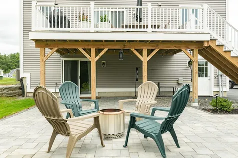 32 Daniels Drive Lee NH 03861
