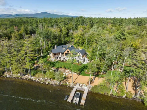 268 Governor Wentworth Highway Tuftonboro NH 03853
