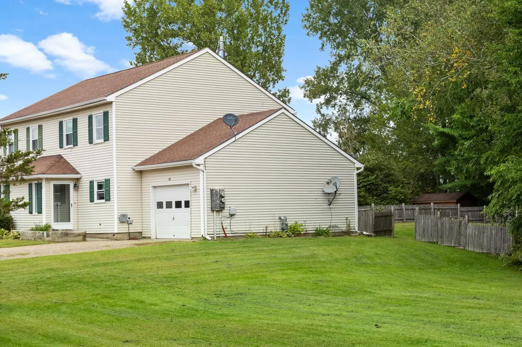 19 Timberlake Drive Colchester VT 05446