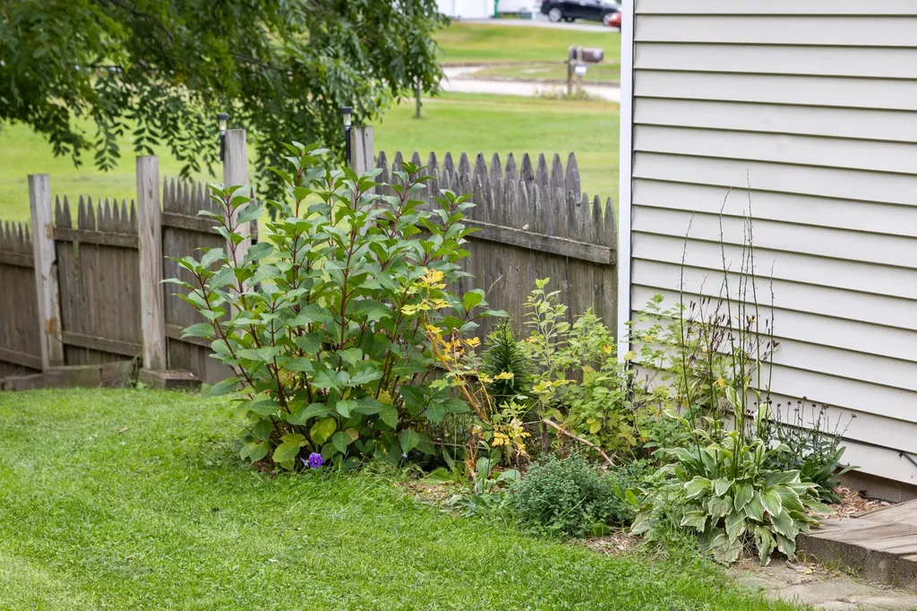 19 Timberlake Drive Colchester VT 05446