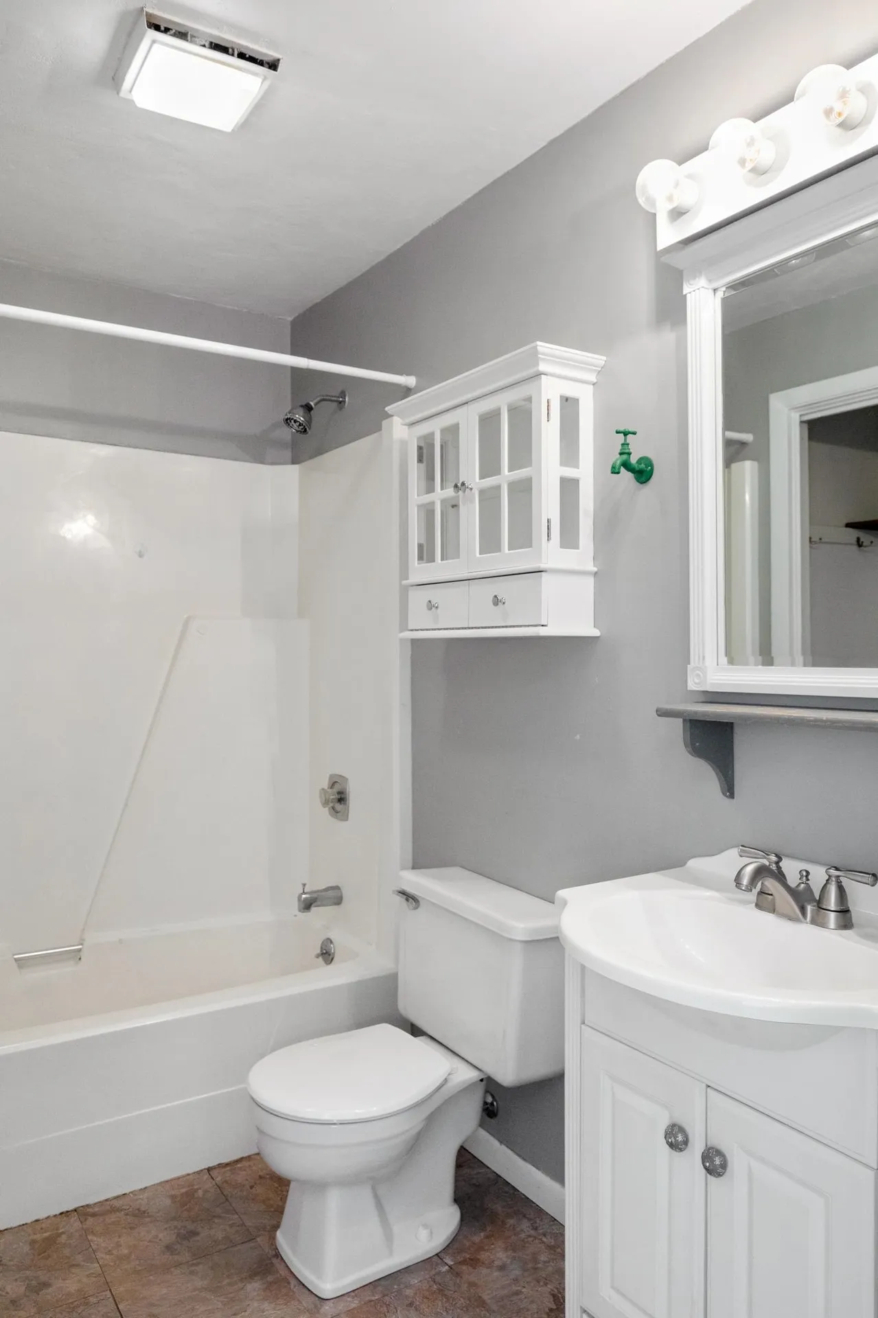 19 Timberlake Drive Colchester VT 05446