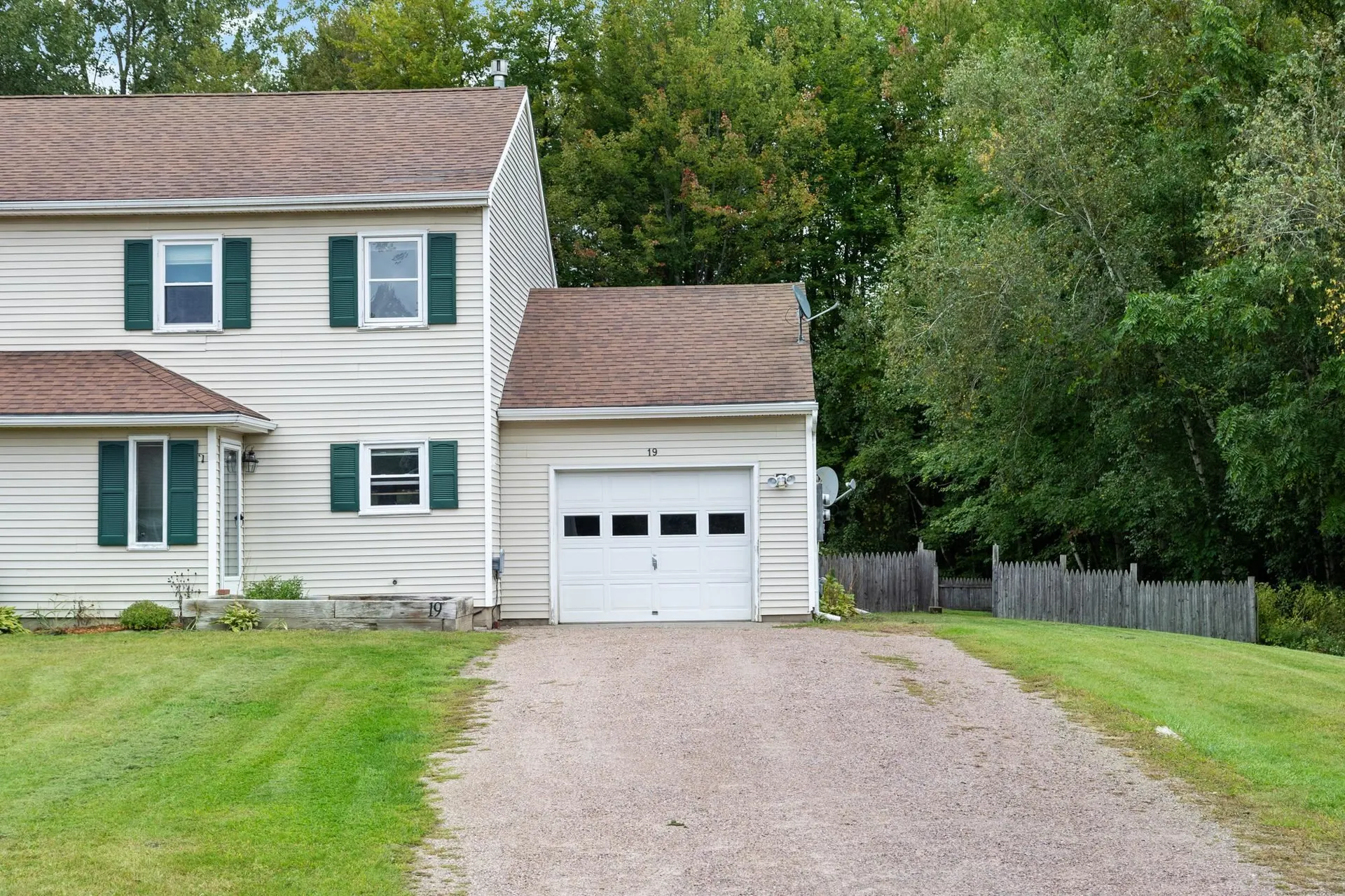 19 Timberlake Drive Colchester VT 05446