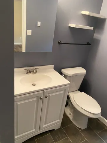 39 Deerfield Road Raymond NH 03077